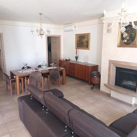 Casavacanze Mevania Villa Беваня Екстериор снимка